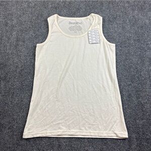 BESTAROO Women’s NWT White tank Top SUPER SOFT Size: Small